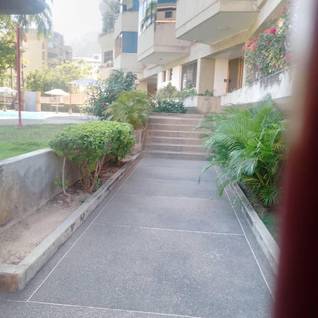 Comodo Apartamento Vacacional Caraballeda Dış mekan fotoğraf